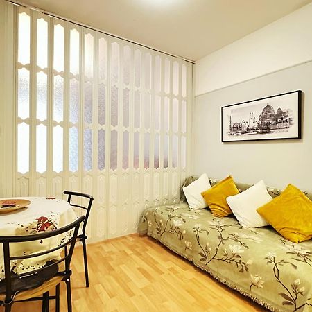 Acacia Aparhotel-Near New York Cafe Budapest Ngoại thất bức ảnh