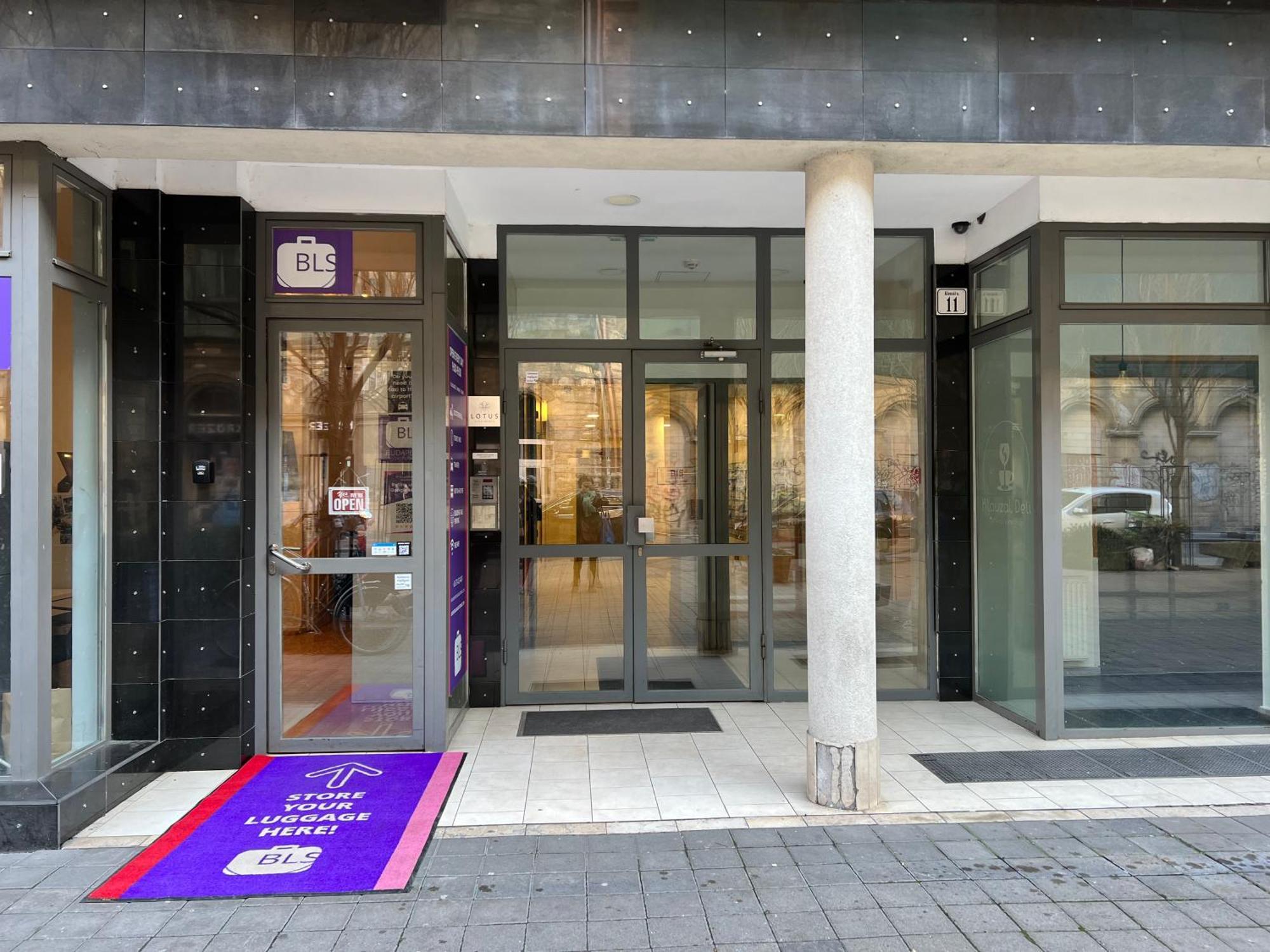 Acacia Aparhotel-Near New York Cafe Budapest Ngoại thất bức ảnh