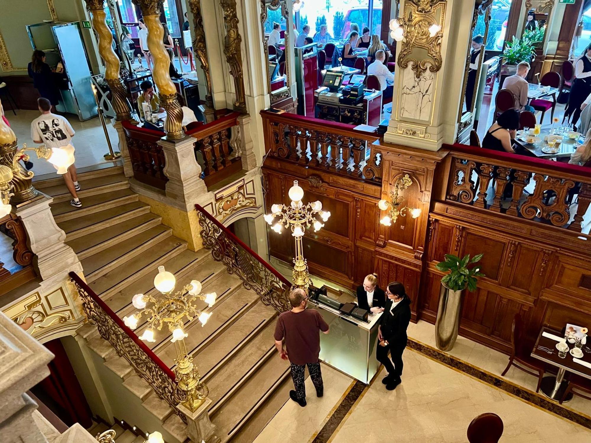 Acacia Aparhotel-Near New York Cafe Budapest Ngoại thất bức ảnh